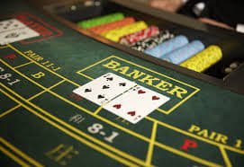မြန်မာကစားသမားများ ag ibet789 တွင် Sportsbook ဘောလုံးပြိုင်ပွဲ ကစားနေသည့်ပုံ